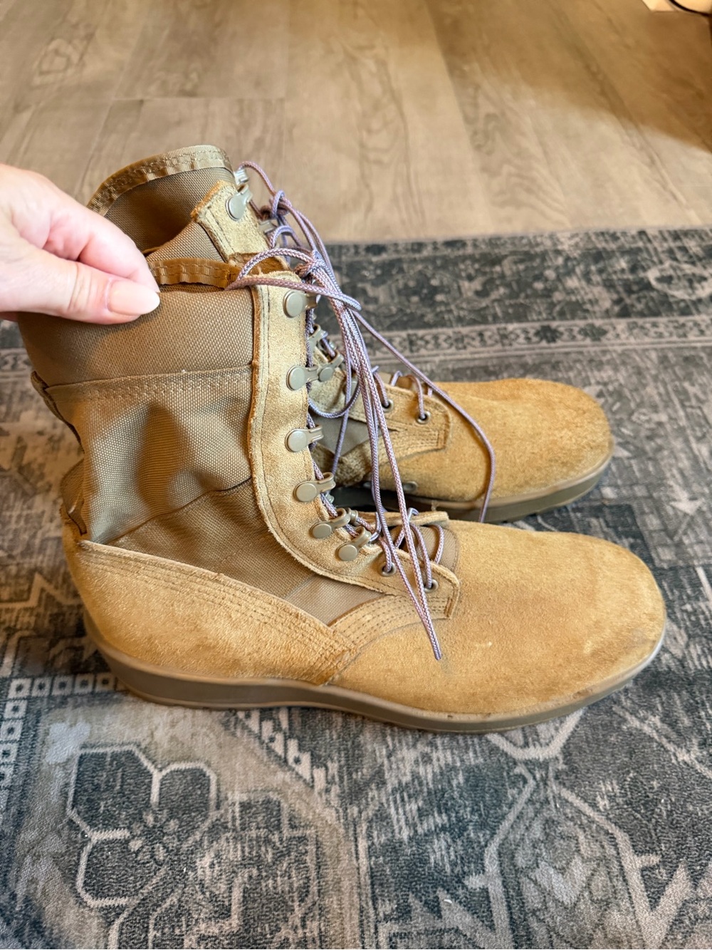 Men's Tactical Lace-Up Boots in Tan size 12.5